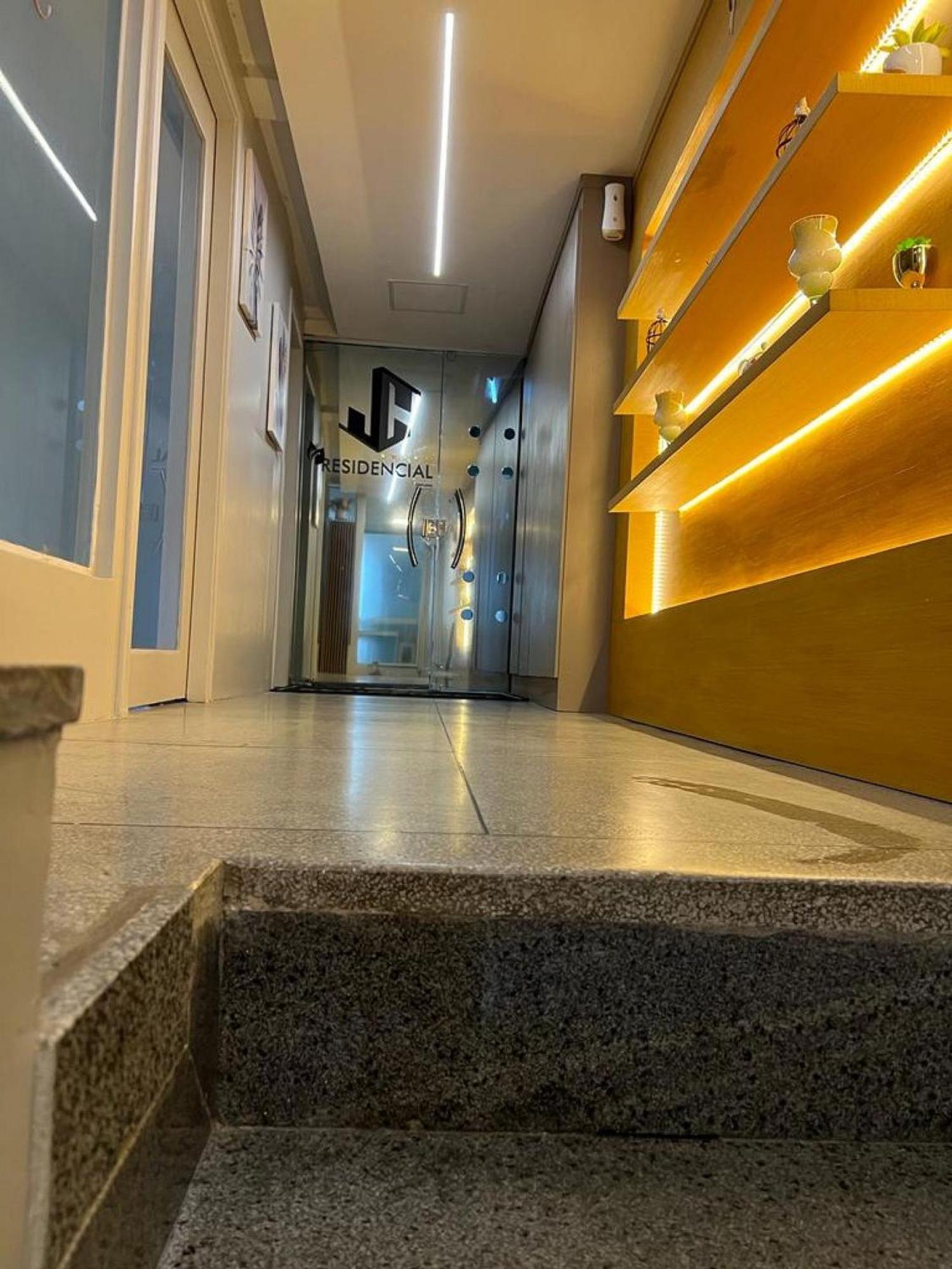 Studio 203 | Wifi 600Mb | Residencial Jc, Um Lugar Para Ficar. Belém Екстериор снимка
