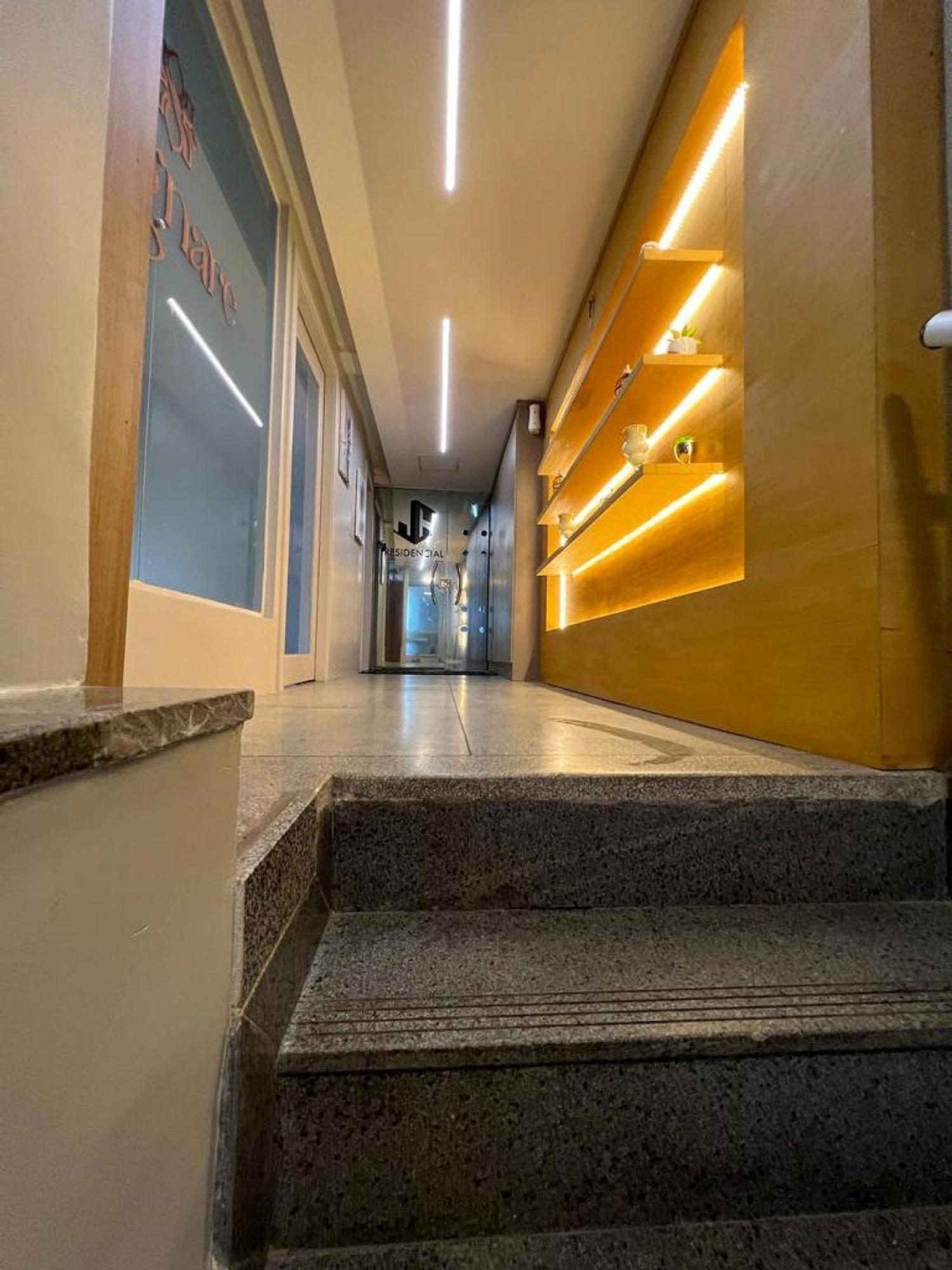 Studio 203 | Wifi 600Mb | Residencial Jc, Um Lugar Para Ficar. Belém Екстериор снимка