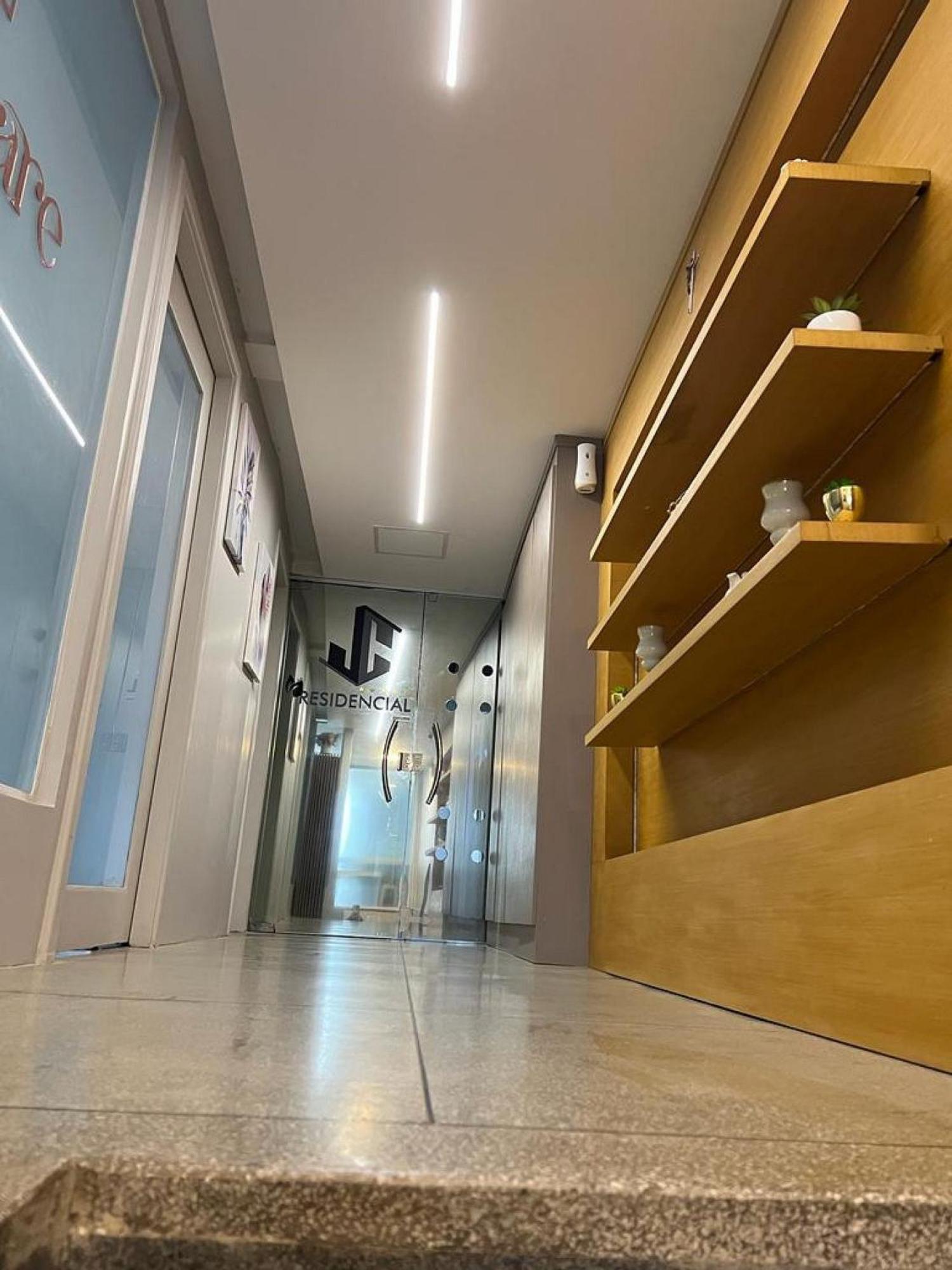 Studio 203 | Wifi 600Mb | Residencial Jc, Um Lugar Para Ficar. Belém Екстериор снимка