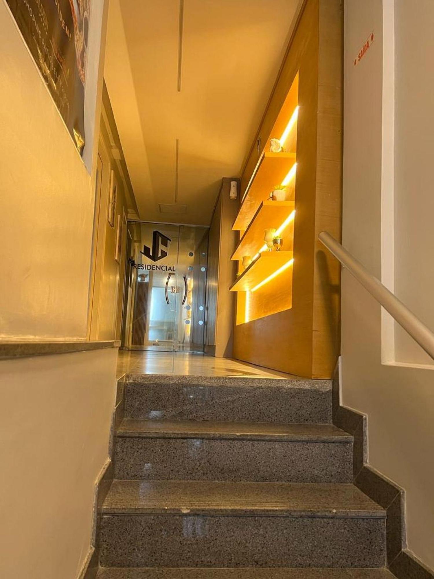 Studio 203 | Wifi 600Mb | Residencial Jc, Um Lugar Para Ficar. Belém Екстериор снимка